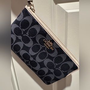 Coach zip wallet